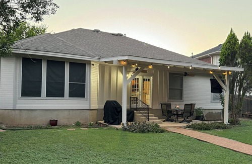Springbrook House | Spacious 4-bedroom house in charming Pflugerville/Round Rock with WiFi, AC