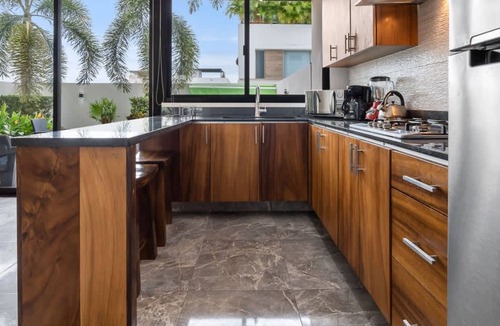 La Cruz de Huanacaxtle Apartment | Spacious 4BR w Jacuzzi & Beach Access - Villa 91