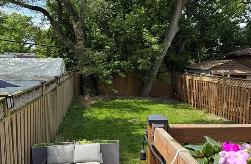 Greenwood - Coxwell House | Spacious 4BR Home in Trendy Leslieville w/Private Backyard