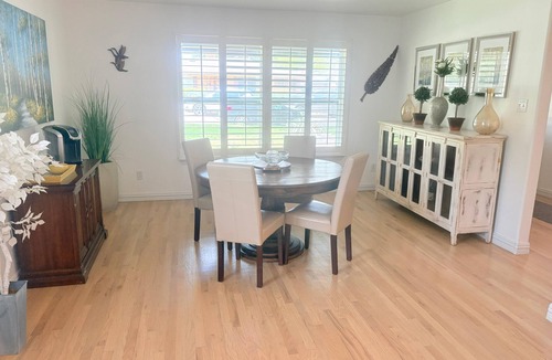 Irving House | Spacious Dallas Retreat Sleeps 8 Perfect for Summer Travel & Soccer Fans