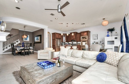 El Lago Villa | Spacious Family Home Seabrook near Kemah & Space Center Houston