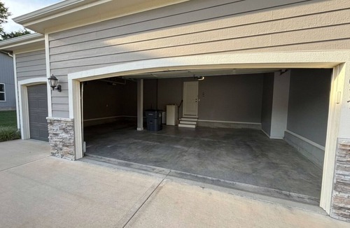 Blue Springs House | Spacious Home 13 miles from the stadium. 4 bedrooms 2.5 bathrooms 3 car garage.