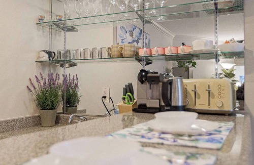 Oakridge House | ❤️Spacious Home in Heart of Vancouver-Easy Access to Everything❤️