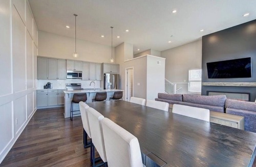 Lee's Summit House | Specious 3-bedroom townhome with AC in Lee's Summit