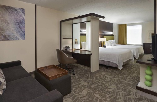 Vaughan Hotel | SpringHill Suites by Marriott Toronto Vaughan