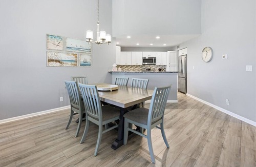 Isla del Sol Condo | St Pete Isla Vista Verde E 4-229 New Kitchen