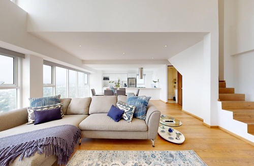 Los Alpes Apartment | Start 2026 in a penthouse with amenities