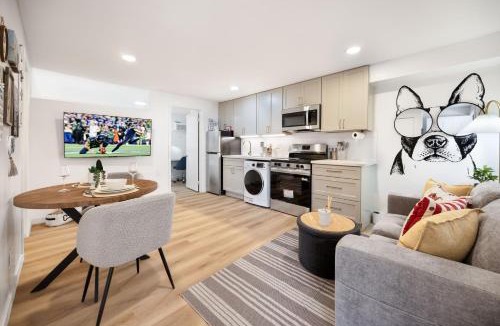 North Queen Anne Apartment | STAYOO SUITES - Seattle Secret Garden