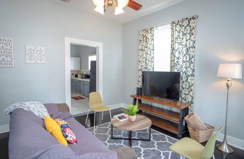 Five Points Apartment | Stunning 2BR/1BA Historic Pad Few Steps Downtown
