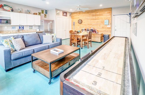 South Padre Island House | Stunning Beachfront Home - Newly remodeled - Sunrises & Sunsets Await!