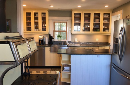 LaHave House | Stunning Oceanfront Island Home! On Secluded Cove Near Lunenburg. Car-Accessible