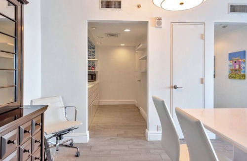 West Avenue Condo | Stunning View in South Beach 2 Bedroom 2 Bath with Balcony
