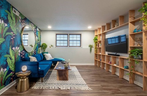 Oread Apartment | Stylish, comfortable, and just minutes from Mass Street