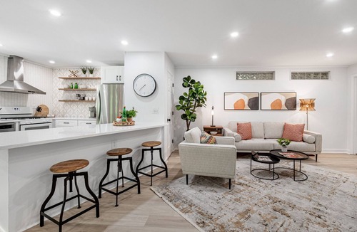 Inman Park Apartment | Stylish Inman Park Condo-Walk to Beltline & Eats!