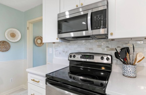 St. Augustine House | Summer Breeze - Pool and Heated Spa Near Amphitheatre, Historic Downtown, Beach