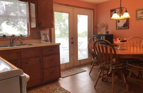Cedar Key House | The Edgewater ~ New Dock ~ Spectacular Sunrises ~ Lots of Wildlife ~ Waterfront