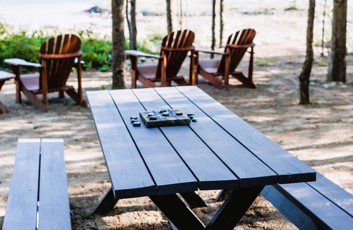 Tobermory Cottage | The Kickback Tobermory Waterfront Cottage with Beach