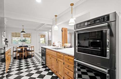 Mission House | The Mini Glenwood - Reimagined Ranch in Mission, KS