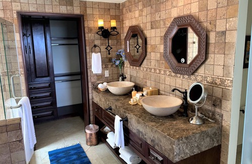 Cabo San Lucas Resort | This fabulous 3 Bdrm home with private pool is at the Hacienda Encantada Resort