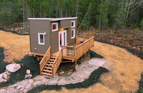 Chester Ski Chalet | Tiny home in Chester Nova Scotia. Hosted by Dordean Suites