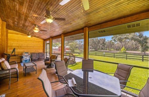 Williston House | Tranquil Suite w/Porch < 2 Mi to Cedar Lakes!