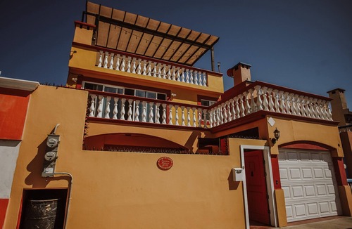 Ensenada Apartment | Trojan House Blue Suite