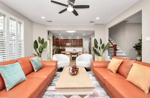 Conroe House | Tropical Getaway - Pool and Game Room - The Woodlands & Conroe