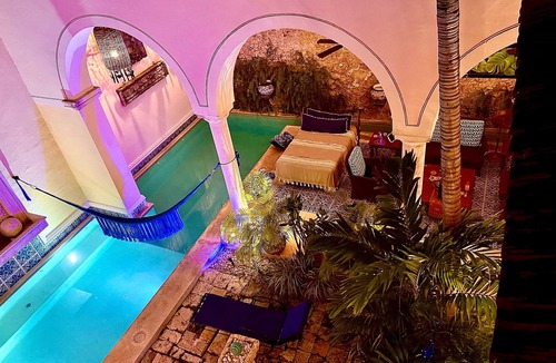Centro House | TRUE CLASSIC COLONIAL MASTERPIECE with huge rooftop patio. Walk to restaurants.