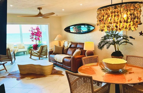 Siesta Key Condo | Unit 101a - Walkout beachfront coastal contemporary corner unit & endless views
