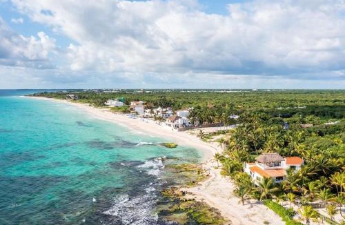 Playa del Secreto Villa | Villa Beachfront with Breakfast Included