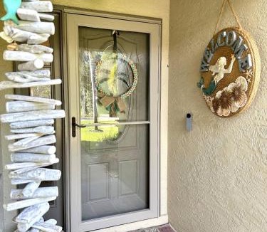 Walsingham House | Villa Maria Salt Sun 7 minutes to Indian Rocks Beach