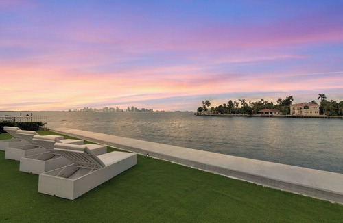 North Bay Village Villa | Villa NOVA