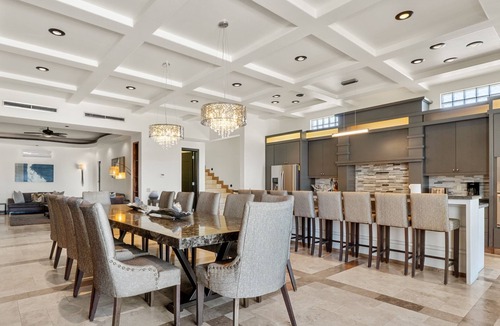 Pedregal Villa | VIP Marina View Bartender, Butler, Maid included