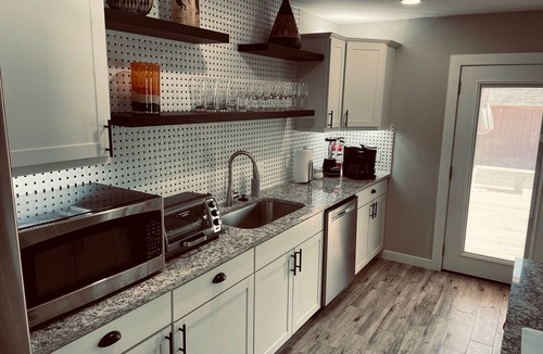 Arlington House | Walk Cowboys Rangers Tx Live Restaurants and more 5 Stars!