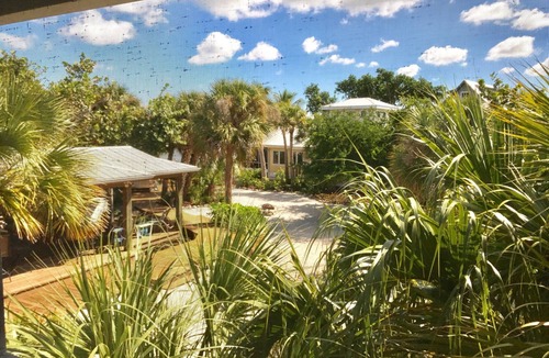 Placida House | Waterfront Sleeps 8 on the bay Beach-to-Bay private land; Dock-Wildlife-Secluded