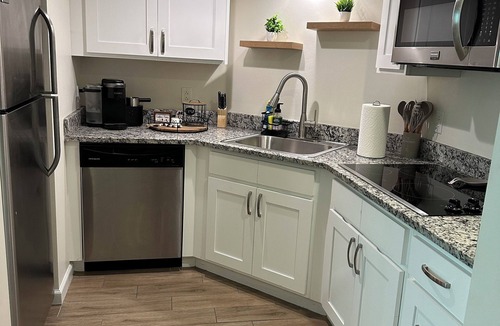 Downtown Historic District Apartment | Welcome to your elevated escape in beautiful Fort Myers!