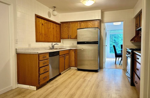 West Vancouver House | West Van Retreat | 3BR Near Beach & Mountains