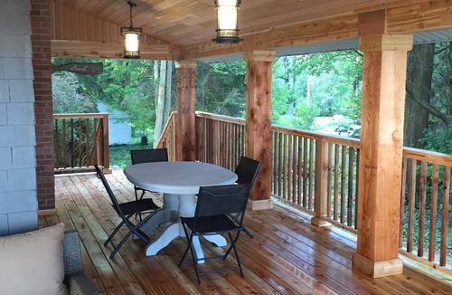 Ridgeway House | White Sand Beach Paradise In Canada's South Coast