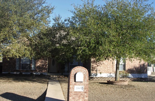 Pflugerville House | Whole house with a Texas sized lot