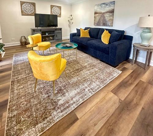 2BR 2BA in Downtown Hotel District