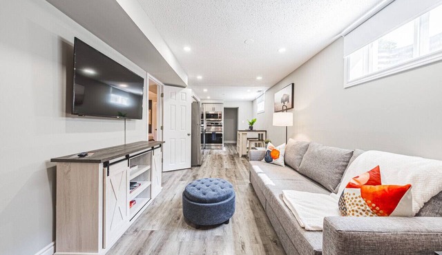 10 min walk to DT, stylish, free parking | IOB3