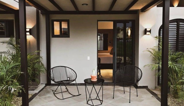 2 Amazing King Suites near Costa Azul Beach