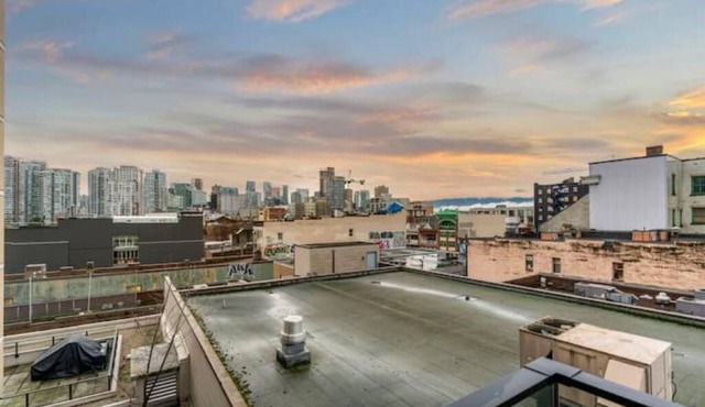 2 bed+2 bath Downtown Vancouver luxury Apt.