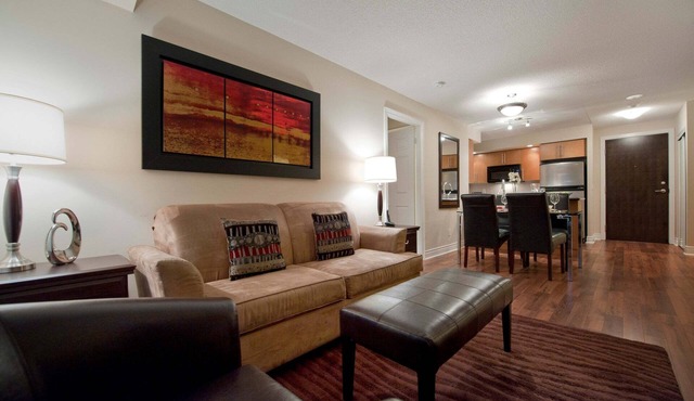 2 Bedroom/2 Bathroom Suite