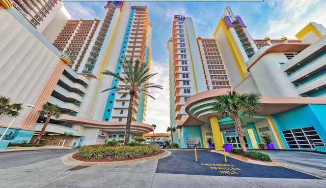 2 Bedroom 2 baths deluxe