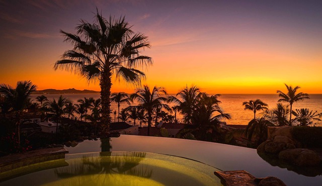 2 FREE NIGHTS IN CABO at Casa Alegria!