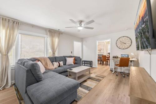 2 Kitchens & 2 Living Rooms Near Mercedes Benz Stadium, Perfect for World Cup!