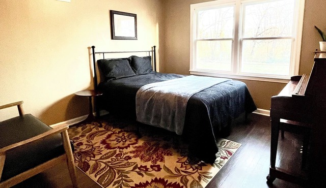 3-bedroom home in Waldo and 15 minutes to Arrowhead stadium