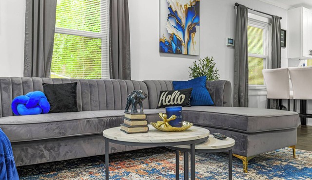 3-bedroom house in pleasant Atlanta, Conveniently located on E kirkwood