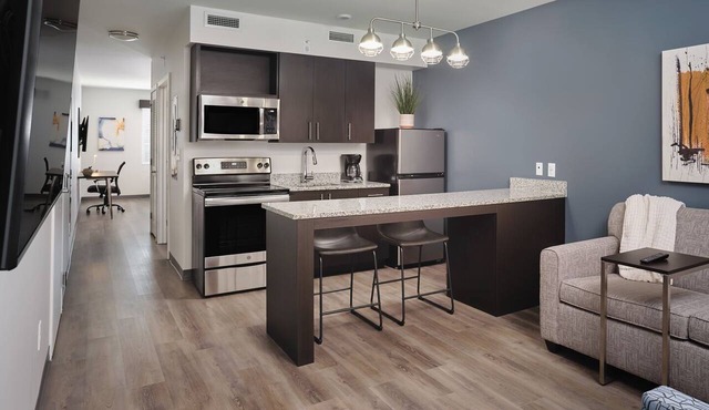 3 Spacious Rooms w/Full Kitchen & Courtyard Access | Free Parking Onsite